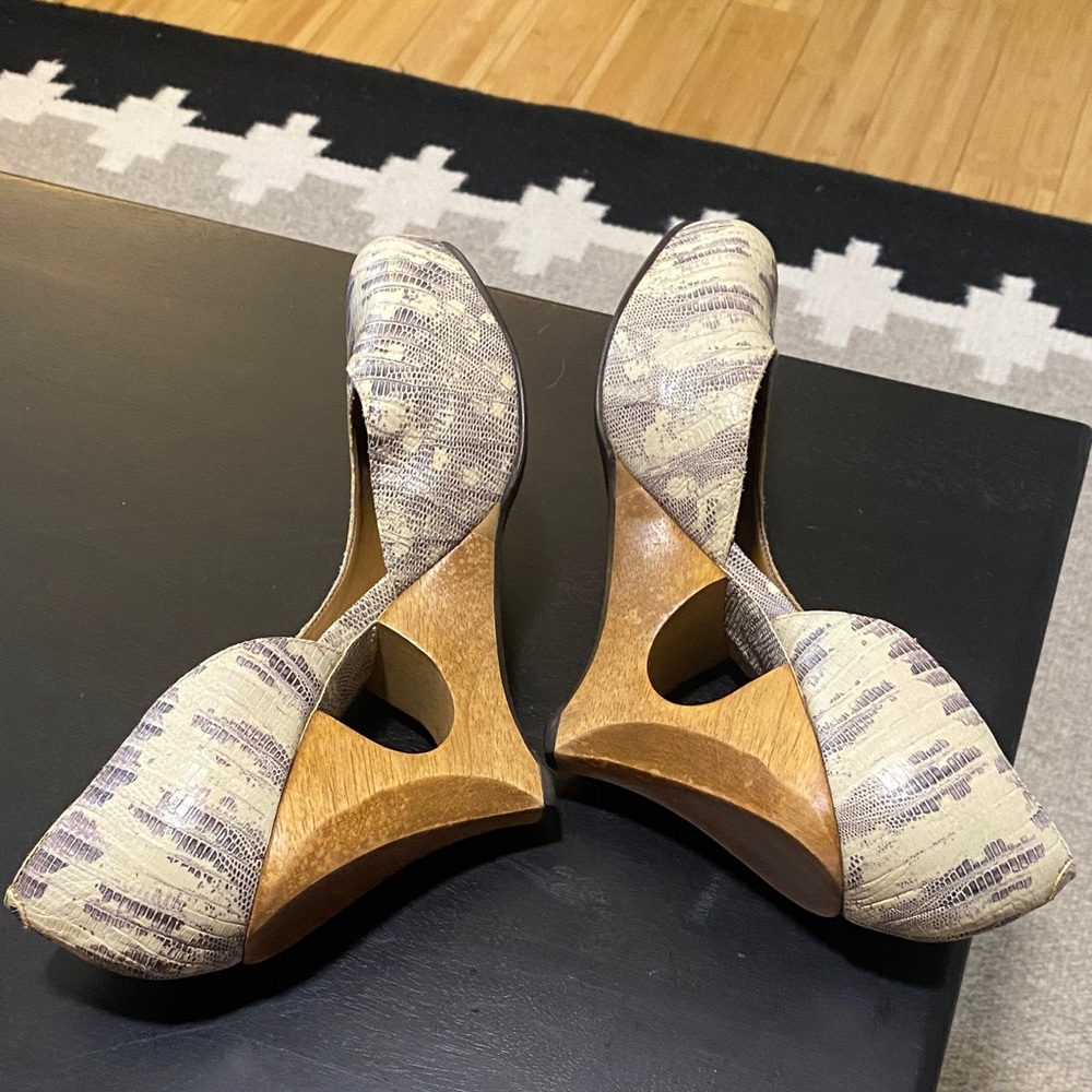 Schuler and Sons for Anthropologie Snakeskin Cutout Wedge Heels - Picture 4 of 12